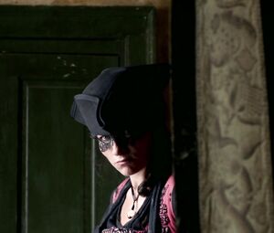 Holli Dempsey, Eloise Smyth - Harlots S01E01 (2017)