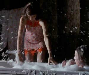 Marta Etura nude - La vida que te espera (2004)