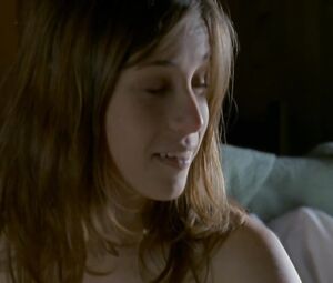 Marta Etura nude - La vida que te espera (2004)