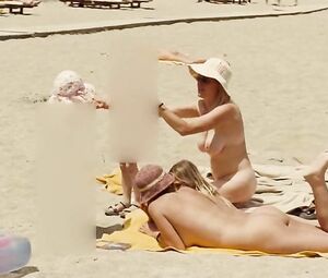 Lea Wiazemsky naked - Eden A Loues