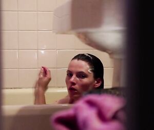 Sexy Naked Amy Seimetz - Bitter Feast (US 2010)