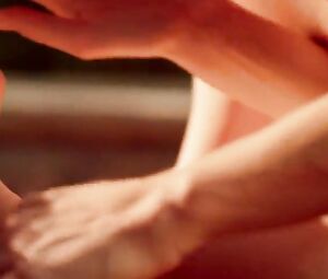 Naked Ana Alexander - Crystal Allen - Femme Fatales s01e09 (2010)