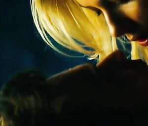 Hollywood celebrity Scarlett Johansson Sexy - The Island (2005)