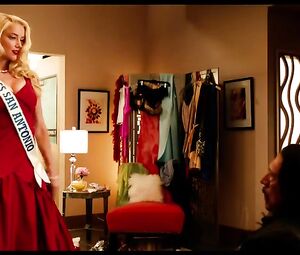 Celebrity Amber Heard Sexy - Machete Kills (2013)