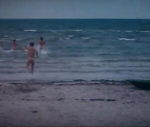 Naked Karen-Lise Mynster Nude - Der er et yndigt land (DK 1983)