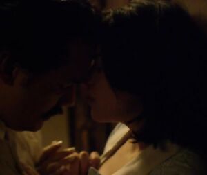 Naked Paulina Gaitan Sexy - Narcos s02e01 (2016)