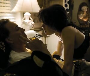 Naked Eva Mendes, Fairuza Balk, Katie Chonacas Sexy - The Bad Lieutenant Port Of Call