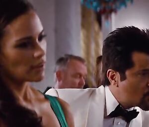 Naked Paula Patton Sexy - Mission Impossible 4 (2011)