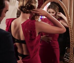 Naked Keeley Hazell, Sarah Dumont Sexy - The Royals (2015)