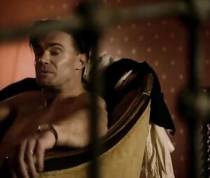 Naked Anna McGahan Nude - Underbelly (2011) s04e02