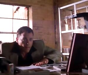 Naked Jennifer Love Hewitt, Sigourney Weaver Sexy - Heartbreakers (2001)