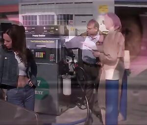 Naked Jennifer Love Hewitt, Sigourney Weaver Sexy - Heartbreakers (2001)