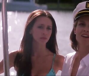 Naked Jennifer Love Hewitt, Sigourney Weaver Sexy - Heartbreakers (2001)