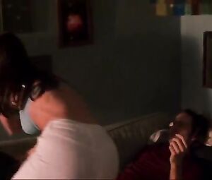 Naked Jennifer Love Hewitt, Sigourney Weaver Sexy - Heartbreakers (2001)