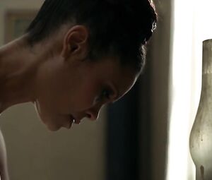 Naked Thandie Newton Sexy - Westworld s01e04 (2016)
