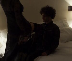 Naked Emma Suarez Sexy - Las hijas de Abril (2017)