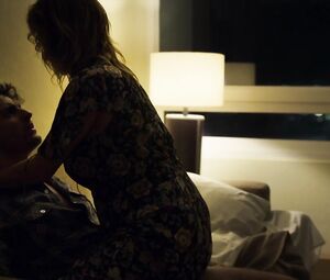 Naked Emma Suarez Sexy - Las hijas de Abril (2017)