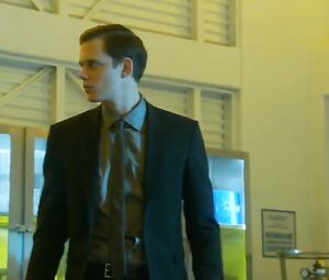 Naked Alexandra Gordon Nude - Hemlock Grove s02 (2014)