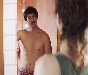 Naked Irene Anula Sexy - Insuficiente (2017)