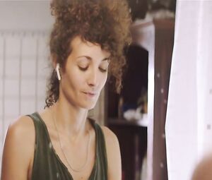 Naked Irene Anula Sexy - Insuficiente (2017)