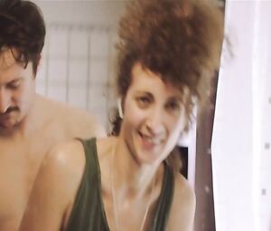 Naked Irene Anula Sexy - Insuficiente (2017)