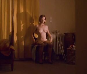 Naked Emmanuelle Debever, Catherine Griffoni, Lisa Heredia - Un jeu brutal (1983)