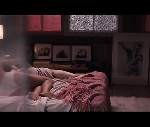 Naked Kate Walsh, Elizabeth McGovern Sexy - Angels Crest (2011)