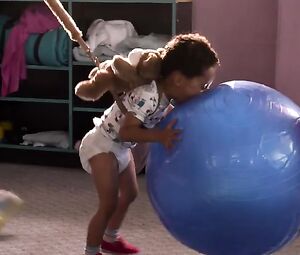 Naked Salma Hayek, Maria Bello Sexy - Grown Ups 2 (2013)