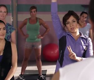 Naked Salma Hayek, Maria Bello Sexy - Grown Ups 2 (2013)