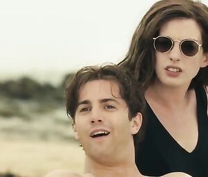 Naked Anne Hathaway Sexy - One Day (2011)