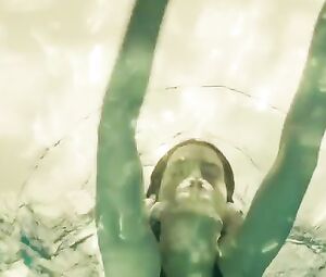 Naked Anne Hathaway Sexy - One Day (2011)