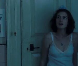 Naked Anne Hathaway Sexy - One Day (2011)