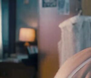 Naked Anne Hathaway Sexy - One Day (2011)