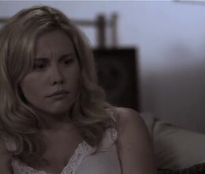 Naked Amanda Baker Sexy - Lizzie (2013)