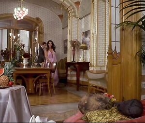 Naked Elizabeth  - Rolande Met De Bles (BE 1973)