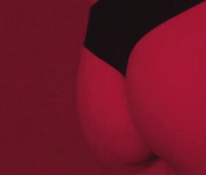 Naked Pelageya Aladinskaya - Kozha (2015)