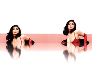 Hot bikini Kylie Jenner Sexy - Complex, October 2016