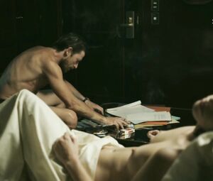 Sexy Belen Chavanne naked- Monzon s01e04 (2019)