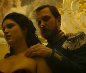 Nude Michalina Olszanska - Koronatsiya s01e01-04 (2019)