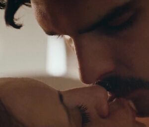 Nude Jelena Dukic - Kralj Petar I s01e02 (2019)