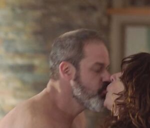 Nude Nora Navas, Mireia Aixala - Les de l'hoquei s01e08-09 (2019)