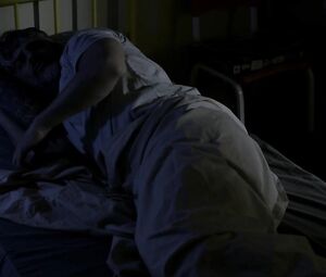 Nude Aline Jones, Leticia Sabatella - Happy Hour - Verdades e Consequencias (2019)
