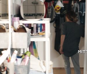 Nude Lisa-Marie Koroll - Wir sind jetzt s01e02 (2019)
