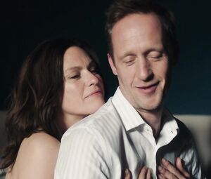 Nude Nina Kronjager - Risiko Pille (2019)