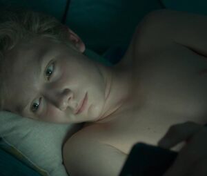 Nude Coline D'Inca - Venise n'est pas en Italie (2019)