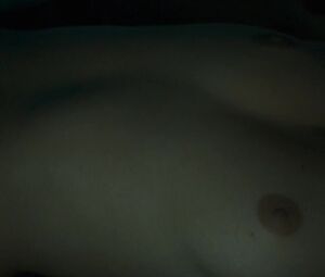 Nude Coline D'Inca - Venise n'est pas en Italie (2019)