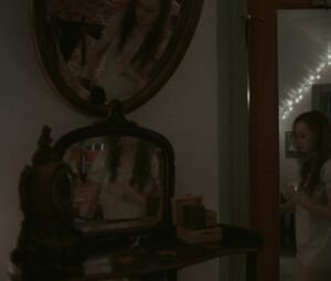 Hot Shannon Tarbet - Love Is Blind (2019)