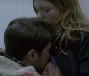 Nude Anais Demoustier, Agathe Schlenker, Anna Sigalevitch, Lea Seydoux - Belle epine (2010)