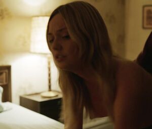Nude Emily Meade - The Deuce s03e07 (2019)