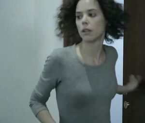 Nude Delphine Riviere - Reflexion faite (2010)